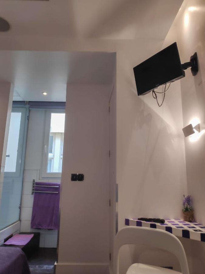 Hostal Santa Ana Colors Madrid Eksteriør bilde